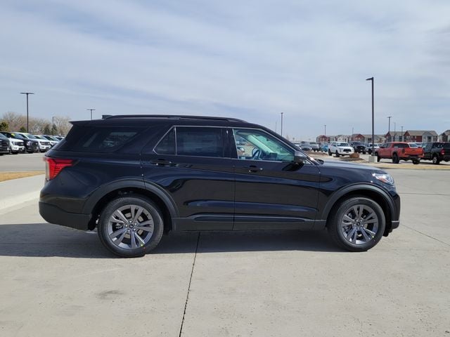 2026 Ford Explorer — side profile view